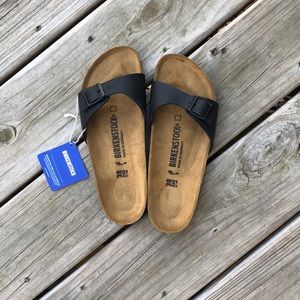 NEW SINGLE STRAP BIRKENSTOCKS MADRID WITH TAGS